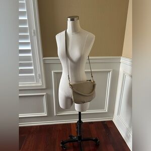 Clare V petite Moyen